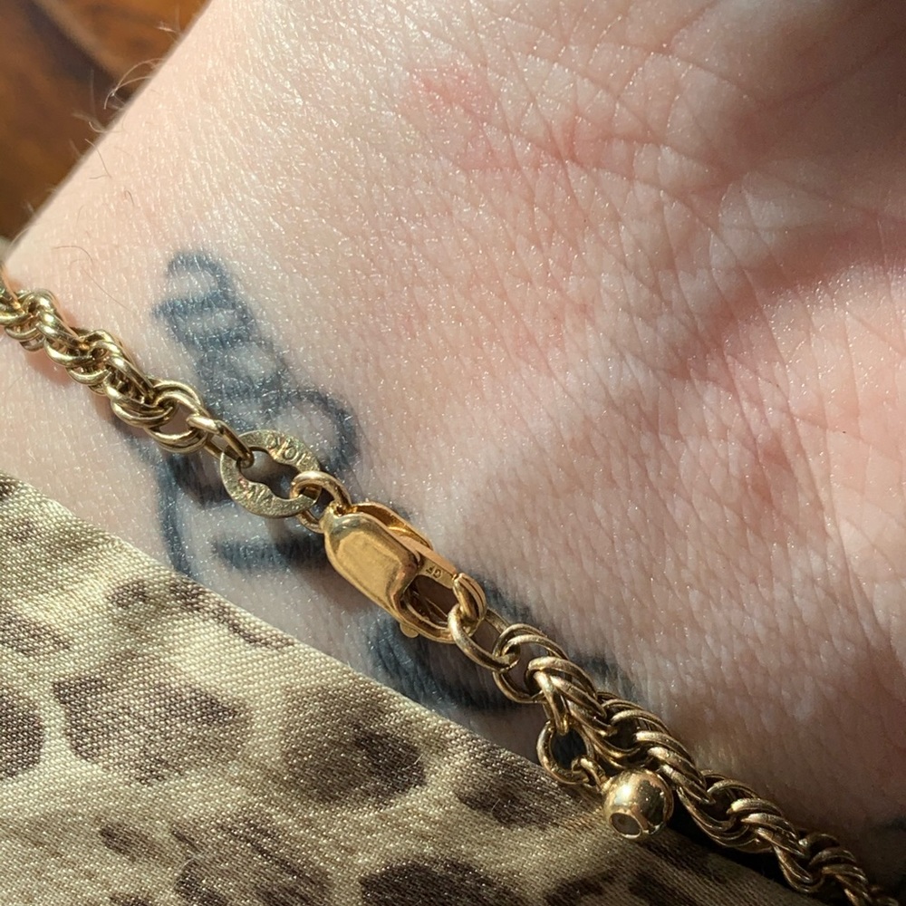 10K Solid Yellow Gold Twist Bracelet - Picture 4 of 6
